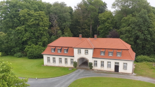 Schloß-Nebengebäude